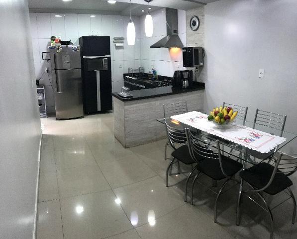 Lindo Sobrado - 6 Q sendo 2 Suites - Foto 15