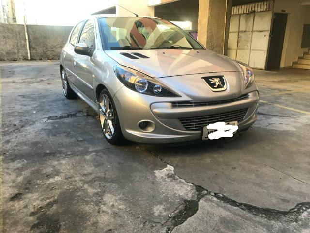 PEUGEOT 207 1.4 ( CUSTOMIZADO) veja a descrição - Foto 2