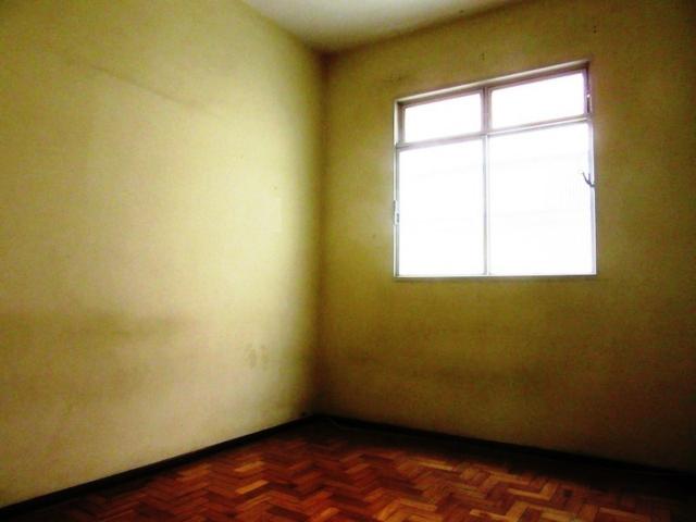 Casa ampla c/ habitese no p. eustáquio, próx. a nino. 04 vgs livres, 04 qts, 03 banhos. - Foto 9
