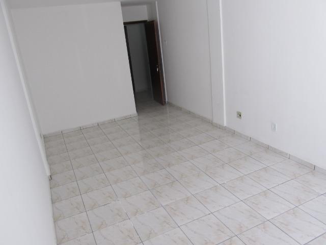 CNA 04 Lote 03 Sala 210 Entrada B - Foto 3