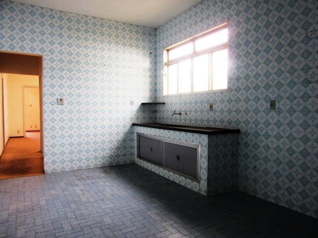 Casa ampla c/ habitese no p. eustáquio, próx. a nino. 04 vgs livres, 04 qts, 03 banhos. - Foto 6