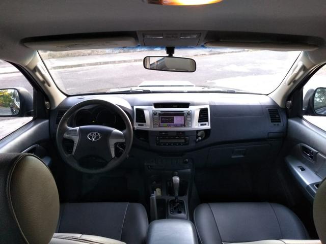 HILUX SRV 4x4 AUT DIESEL 2013 - Foto 12