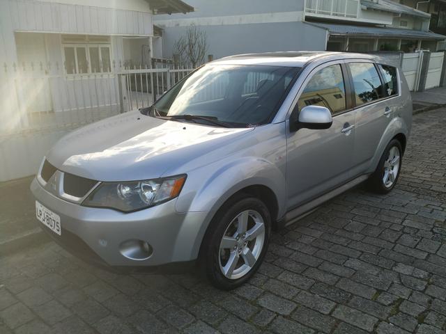 Mitsubishi Outlander 2009