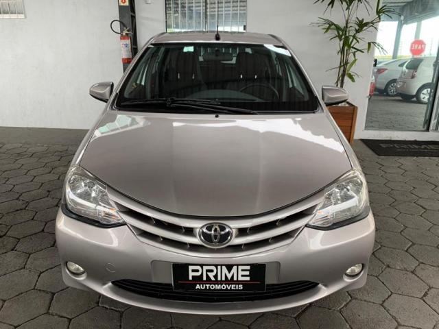 ETIOS XS 1.5 2017 Flex 16V 5p Mec. - Foto 2