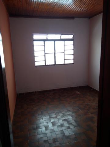 Casa em amplo terreno com edícula nos fundos e poço artesiano - Foto 8