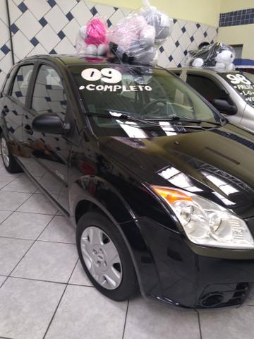 Desta classe 1.0 flex 2009/09 50 000 kms original - Foto 2