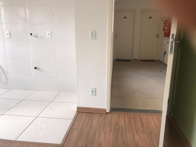 Apartamento - 02 Dormitórios - Condominio Clube - Campo Largo - Foto 8