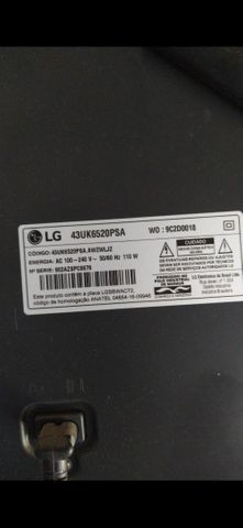 Televisão TV LG 43" 4K HDR com tela quebrada - Foto 2
