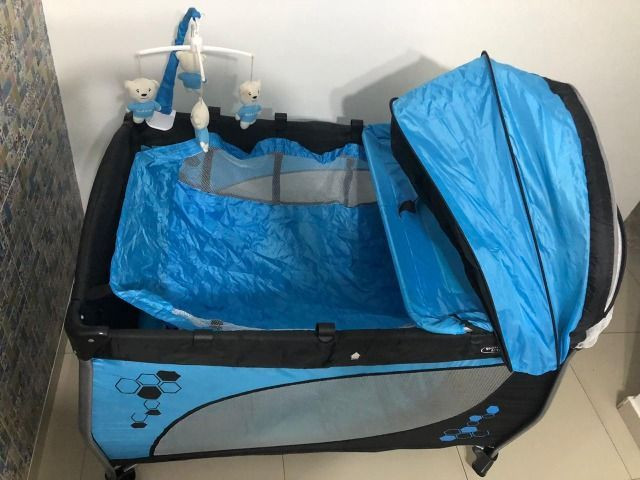 Berço Portátil Balanço com trocador e móbile Azul - Baby Style - Foto 3
