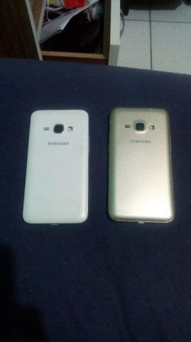 2 Samsung j1 por R$100 (preço negociável)