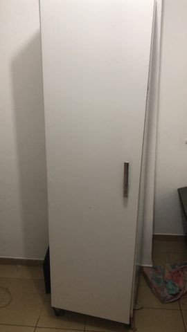 Comada, armário ou sapateira