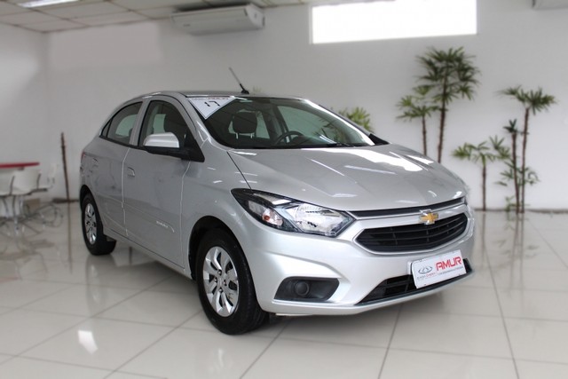 CHEVROLET ONIX LT 4P