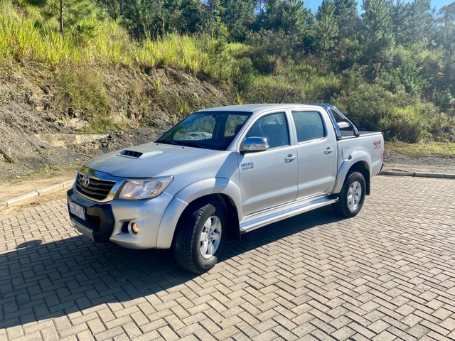 HILUX SRV 3.0 DIESEL 4X4 IPVA 2021 PAGO ÚNICO DONO