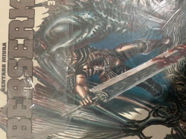 Lote Berserk números avulsos - Foto 5