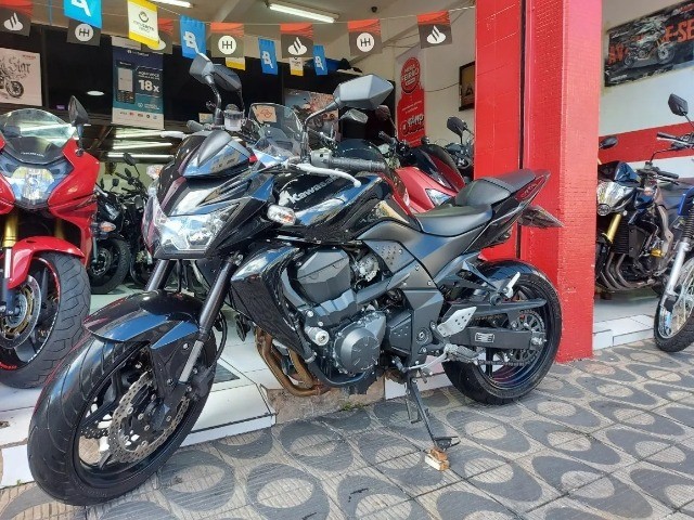 KAWASAKI Z750 ANO 2010