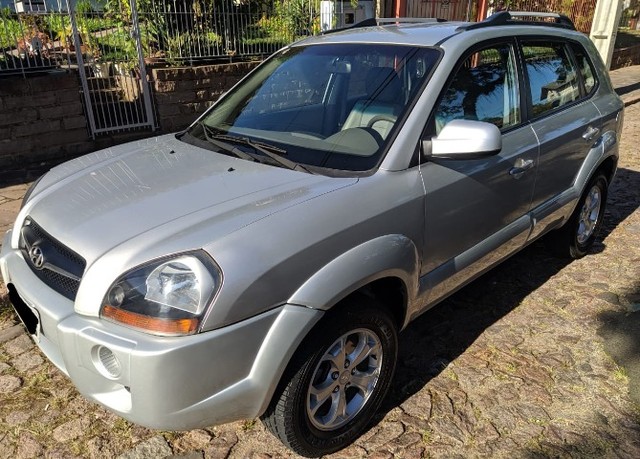 TUCSON GLS