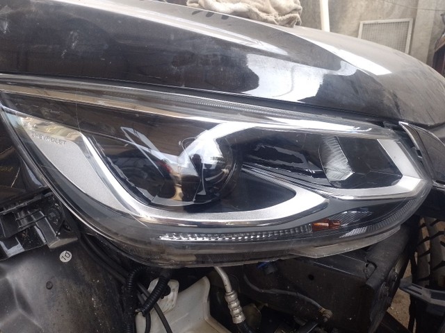 Farol foco duplo máscara negra Onix plus 