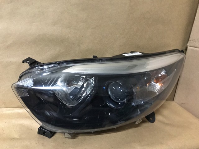 Farol Captur (aro negro)
