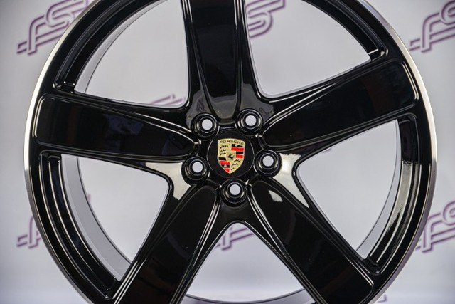Rodas Porsche Macan 5x112 - 21x9 e 21x10 aro 21 duas talas