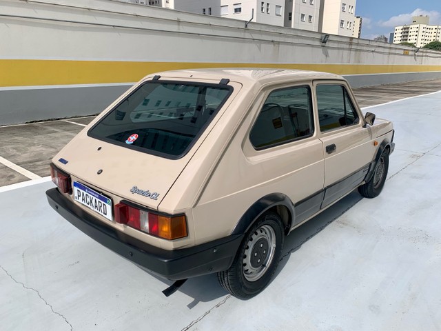 FIAT 147 CL SPAZIO - 1983 - 90.000KM - PLACA PRETA - Foto 3