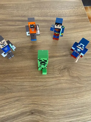 Kit Brinquedo Cartela Bonecos Minecraft E Itens 10 Peças em