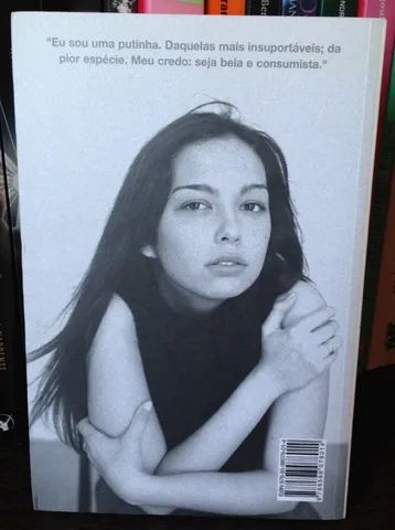 Livro Hell: Paris 75016 Editora Intrínseca - Foto 2