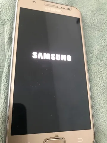 CELULAR SAMSUNG GALAXY J5 PRETO 16GB - DOS Informática