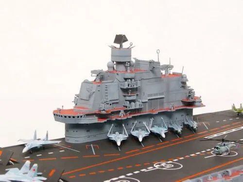 Kit de montar Porta Aviões Classe Kuznetsov (leia o anúncio) - Foto 4