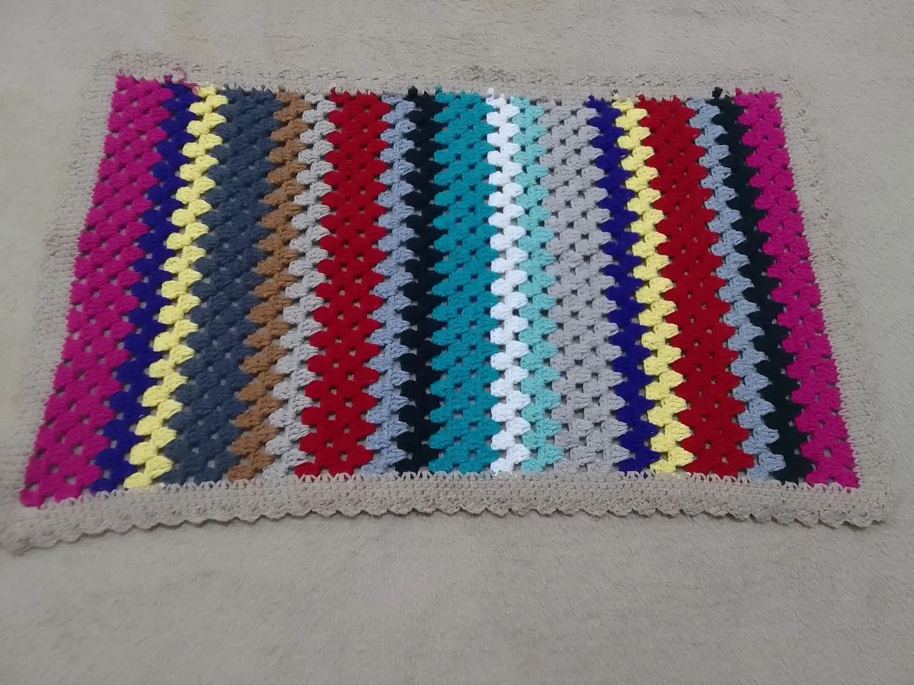 Tapete de crochê, colorido. - Foto 2