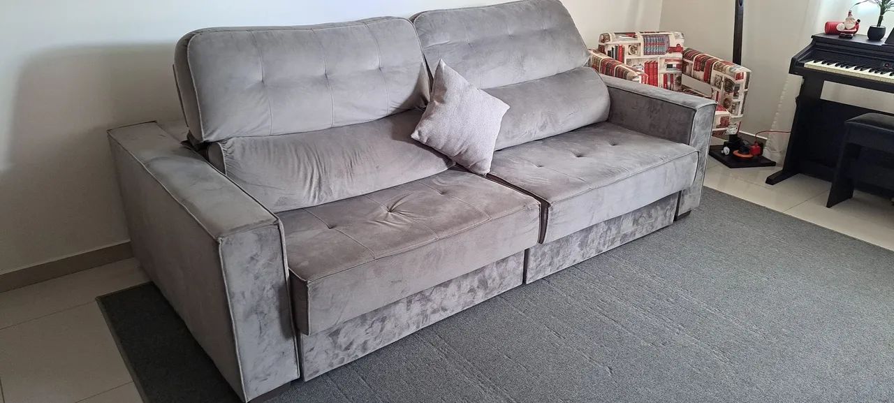 Sofá Cinza 4 Lugares (2,40m) - Foto 2