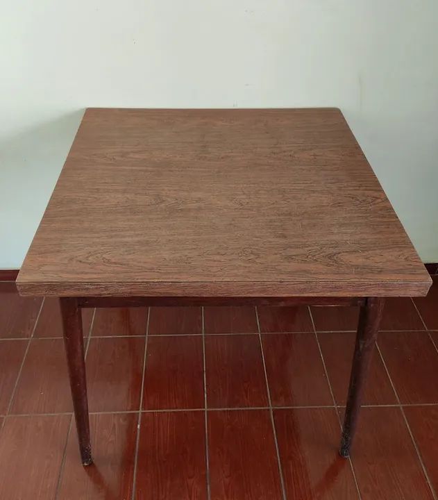 Mesa pé palito antiga anos 50