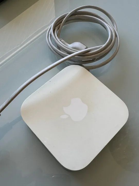 Roteador Apple Airport Express (2nd geração)