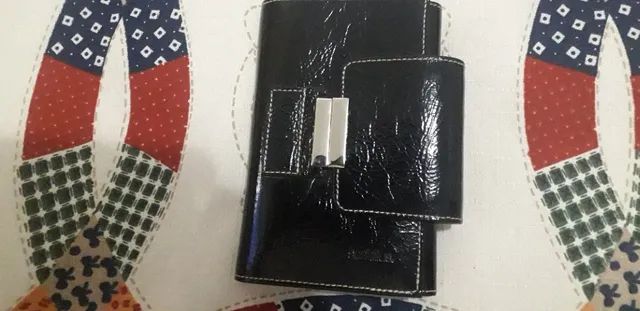 2 Carteiras de couro 