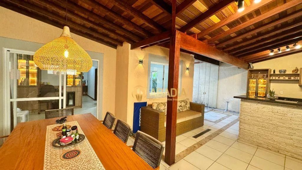 Casa com 3 dormitórios à venda, 200 m² por R$ 1.100.000,00 - Condomínio Vila Inglesa - Cam - Foto 5