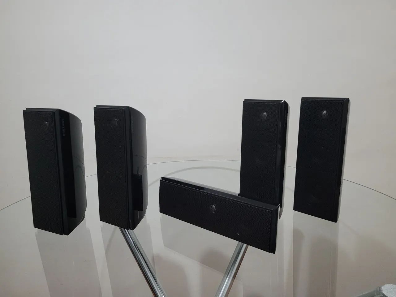Set of 5 Original Samsung Bookshelf Speakers, 3-Way 120W64522266349697122