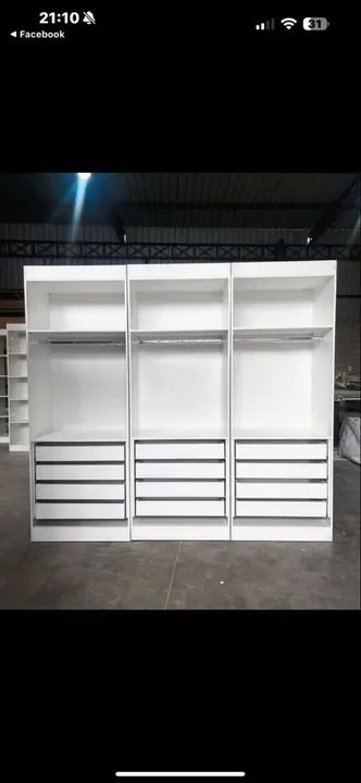 CLOSET CABIDEIROS COM 4 GAVETAS E MALEIROS MDF