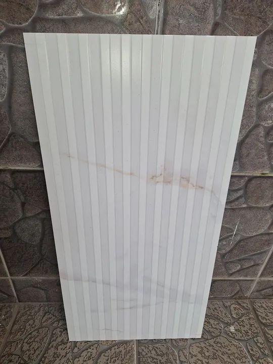 Revestimento para paredes.