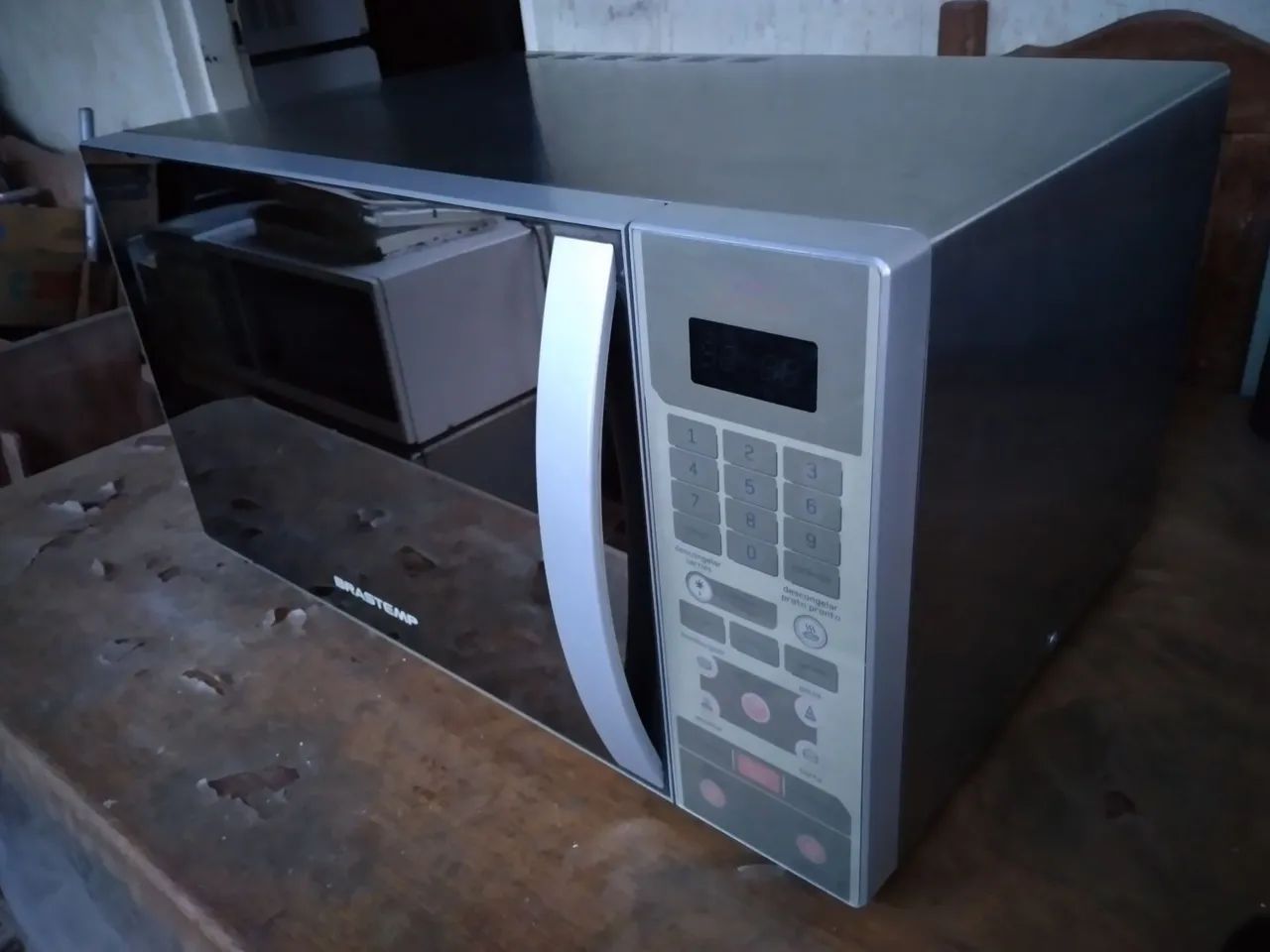 Micro-ondas Brastemp 30 litros inox espelhado  - Foto 3