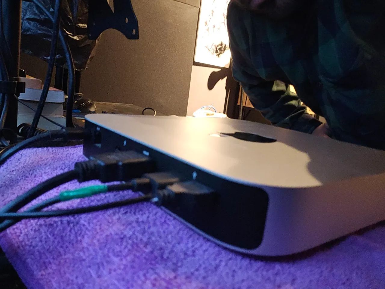 Mac mini M2 - 8GB Ram; 256GB SSD - Computadores e Desktops