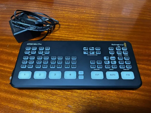 blackmagic atem mini pro