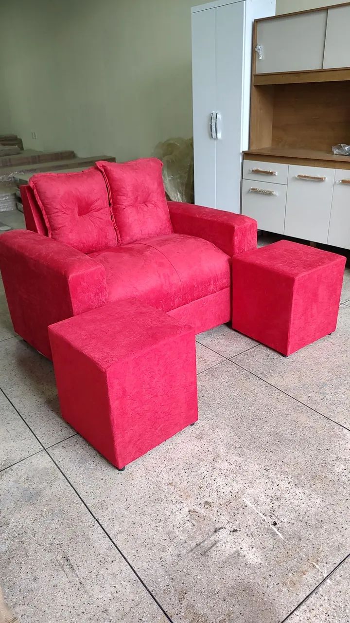 Sofá 2 lugares vermelho