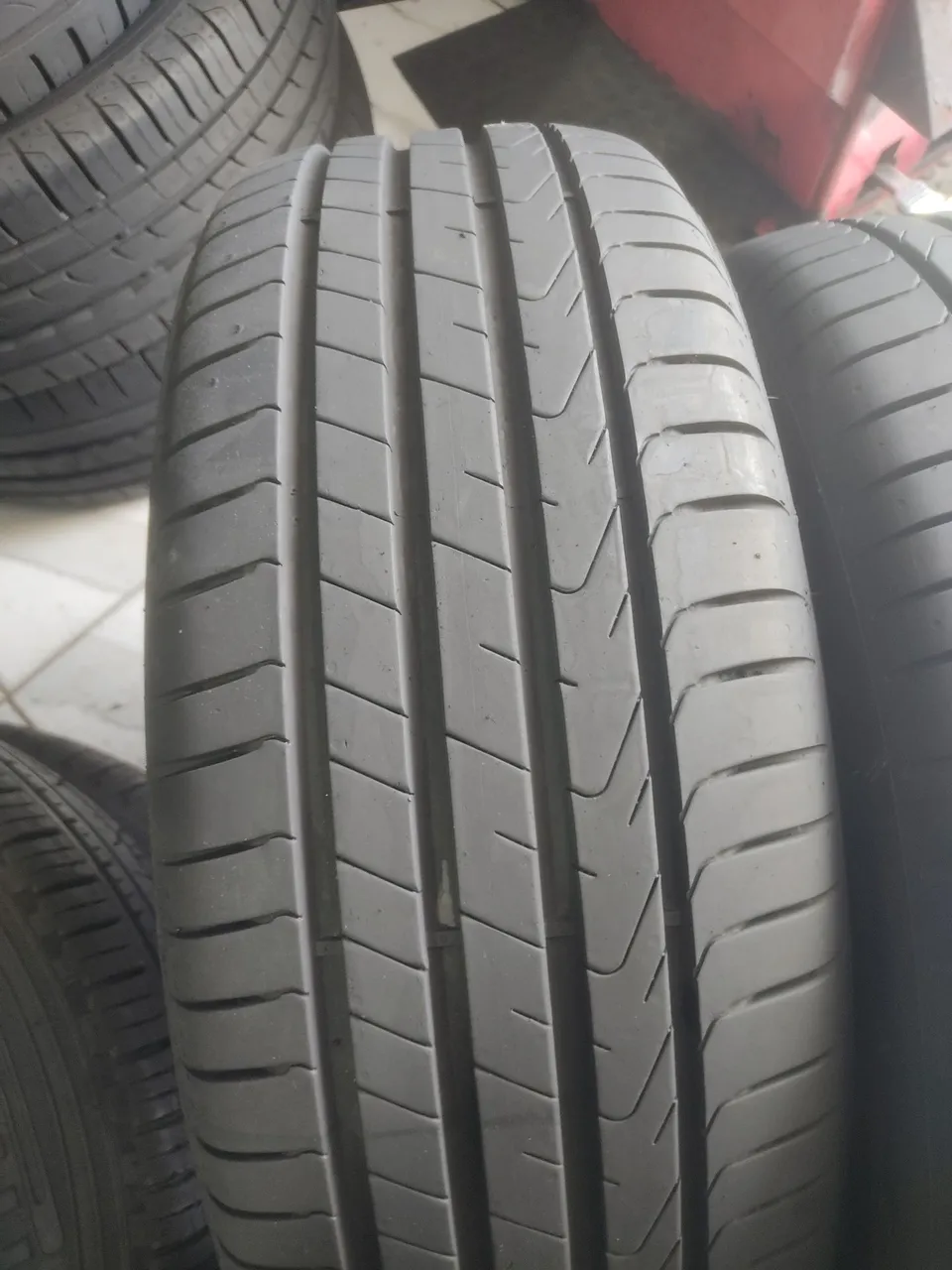 4 pneus seminovo 205 50 17 Pirelli P7 leia o anúncio com atenção