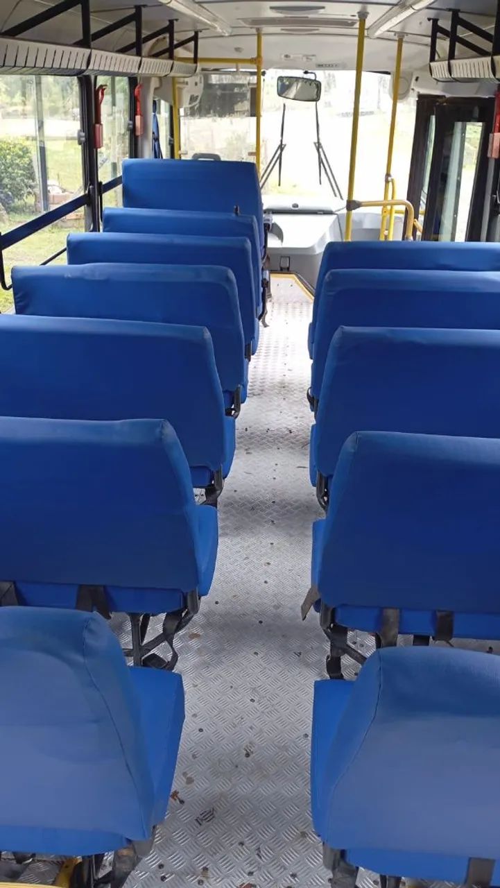 Ônibus escolar 60 lugares  - Foto 11