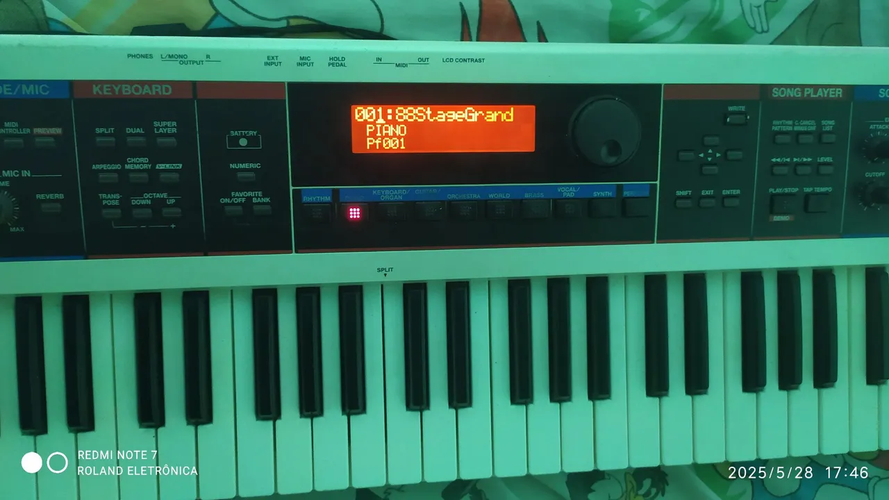 Teclado Roland