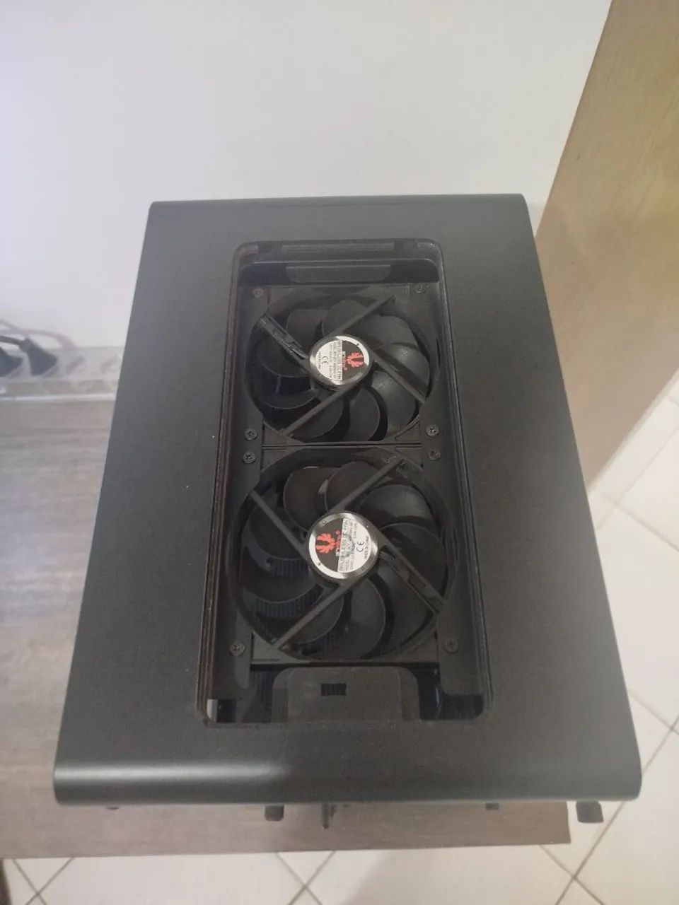 Gabinete Compacto Importado Bitfenix Phenom - Foto 4