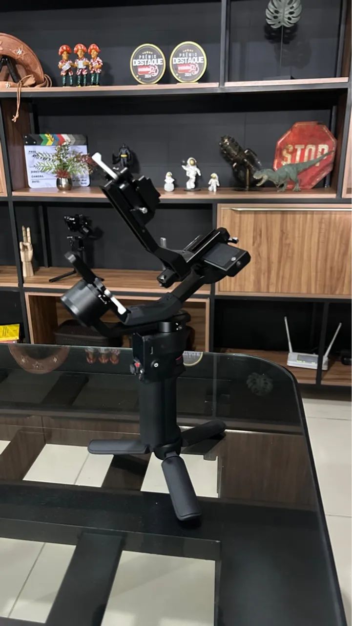 DJI RS 3 ? Estabilizador Gimbal  - Foto 2