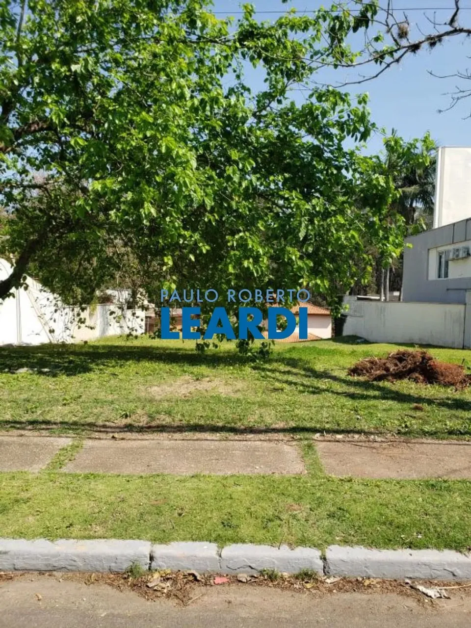 TERRENO EM CONDOMÍNIO - ALPHAVILLE - SP