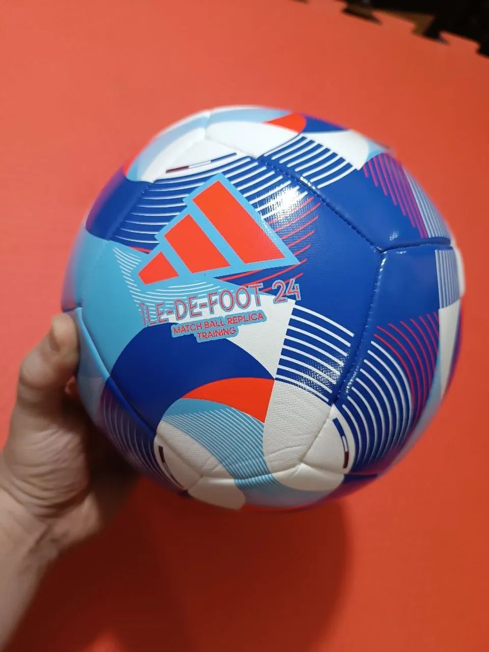 Bola de futebol campo Adidas França 2024 olimpíadas  - Foto 4