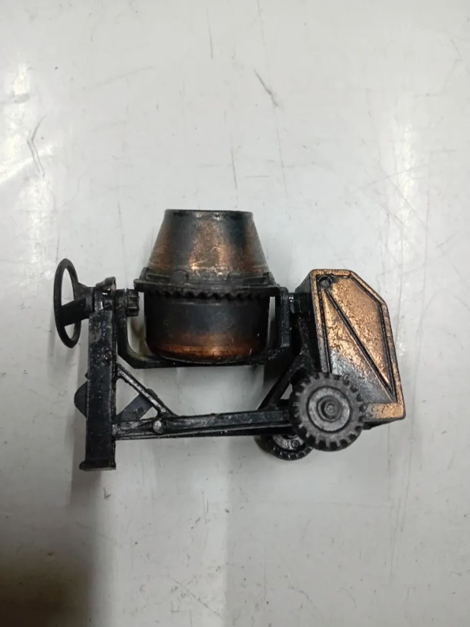 miniatura em metal.apontador lapis - Foto 3