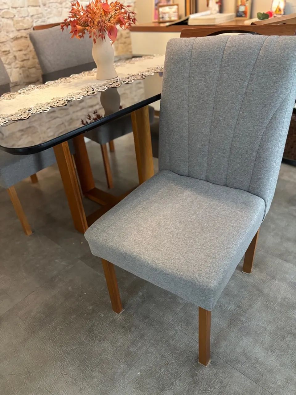 Conjunto de Cadeiras e mesa de jantar - Foto 4